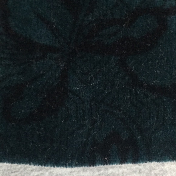 LAURA SCOTT Comfy Cozy Velour Zipper Jacket with Floral Design & Pockets - Picture 10 of 15